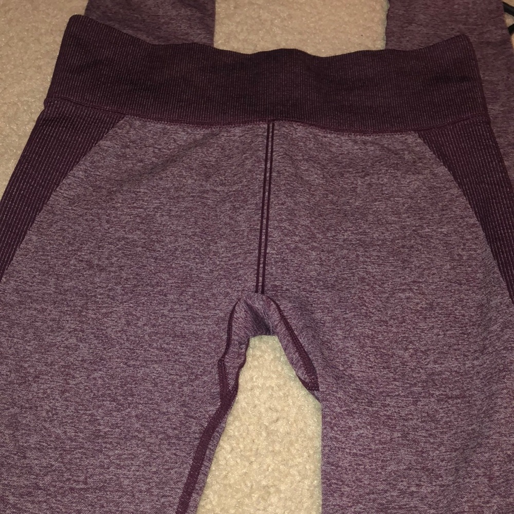 Seamless Material Forever 21 Leggings NWOT